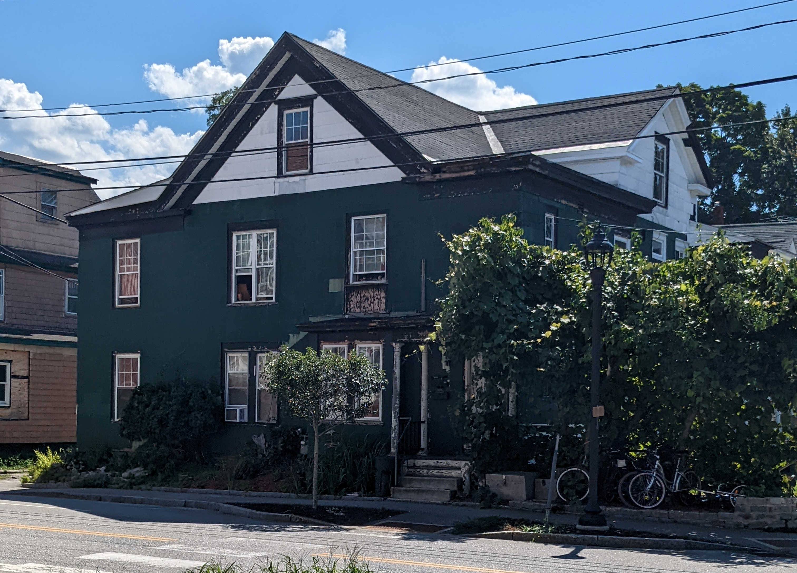 110 Hampshire Street, Auburn, Maine